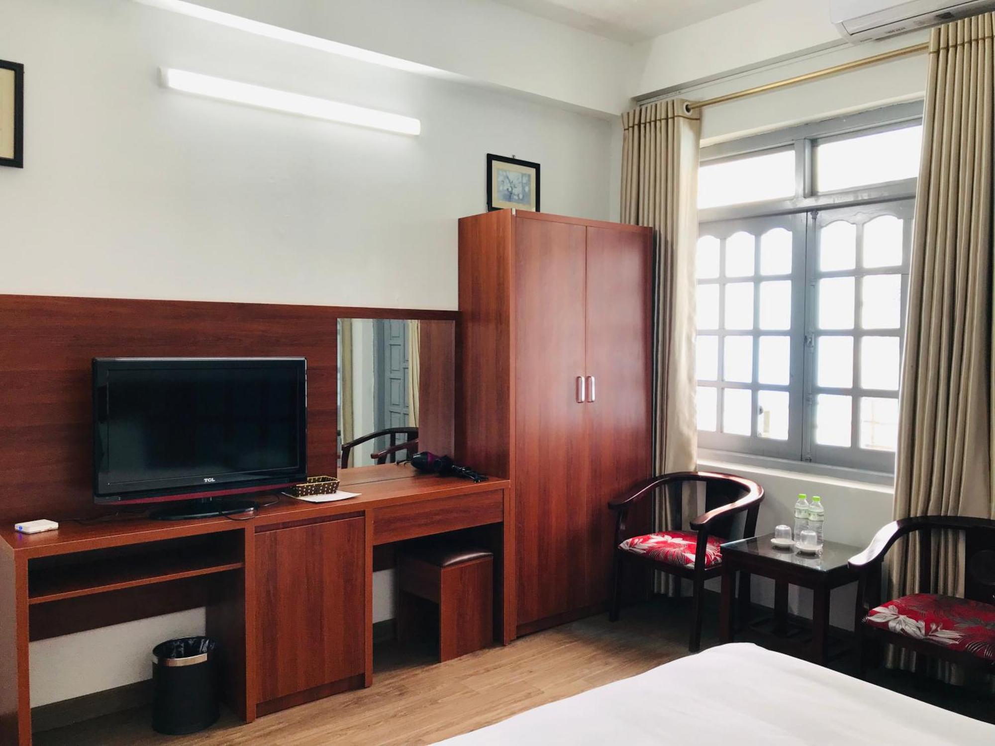 באק הא Anh Anh Hotel מראה חיצוני תמונה