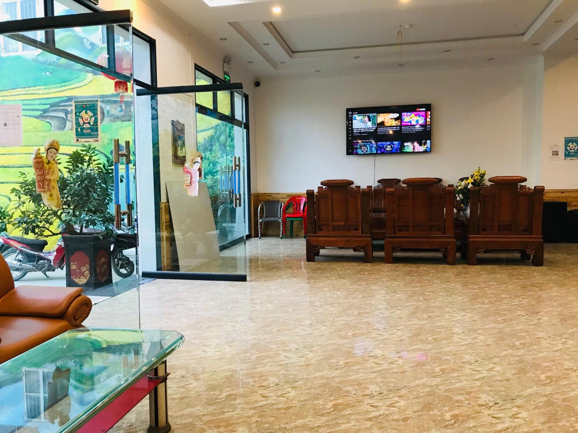 באק הא Anh Anh Hotel מראה חיצוני תמונה
