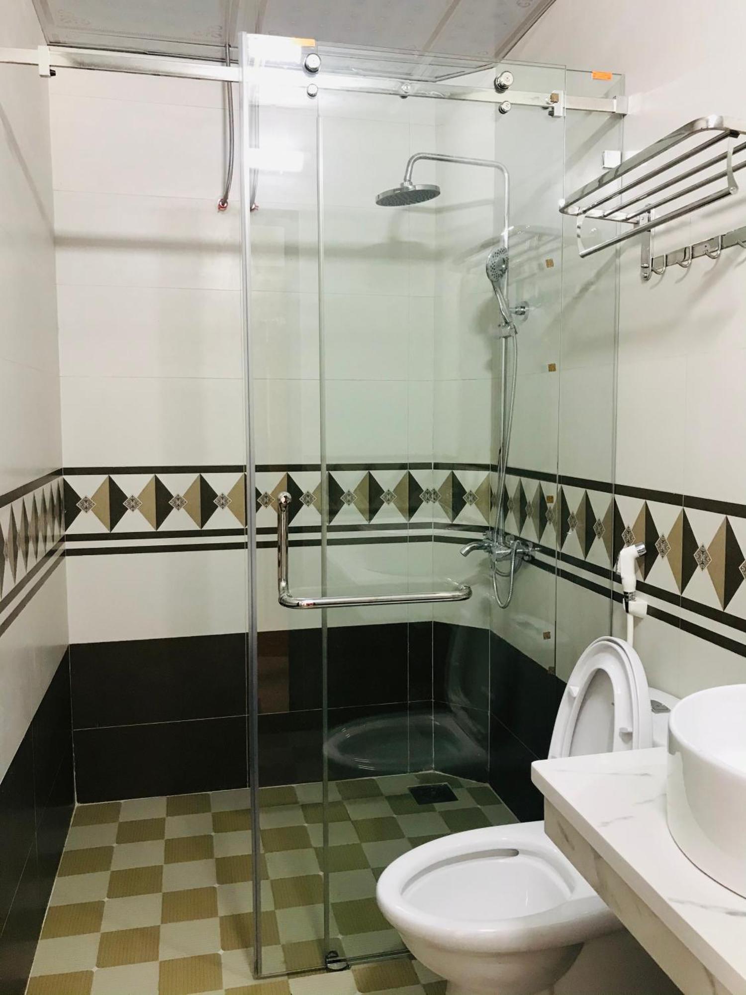 באק הא Anh Anh Hotel מראה חיצוני תמונה